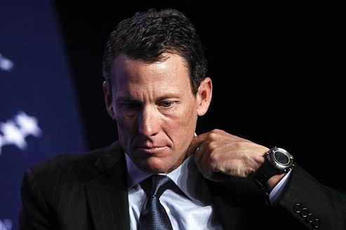 Lance Armstrong : première salve judiciaire